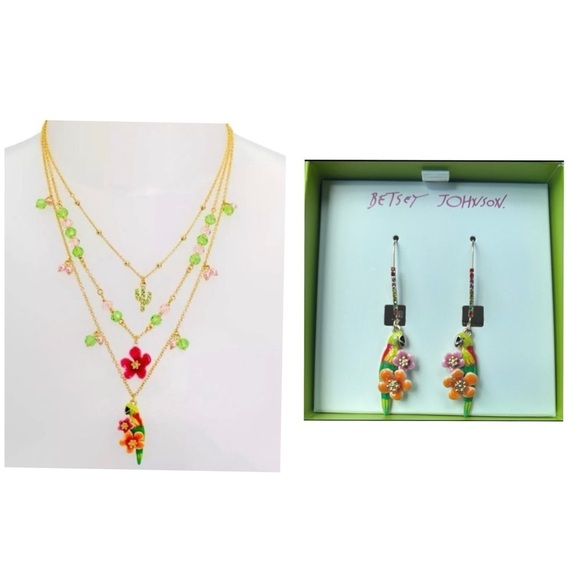 BETSEY JOHNSON SET Triple Layer Chain Southwestern Charm Necklace & Earrings NWT - Picture 1 of 11